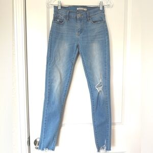 Levi’s 710 Super Skinny Jeans Size 26 UGC